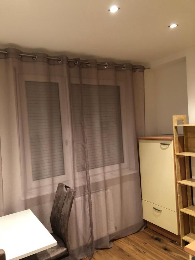 Nina Apartment ウィーナー・ノイシュタット エクステリア 写真